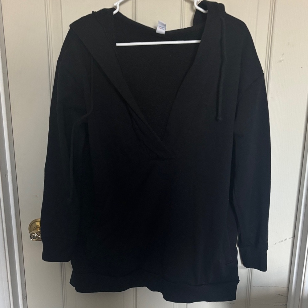 Black Hooded Breastfeeding Friendly Sweater